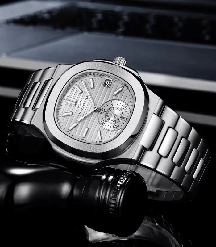 MARTYN LINE BUSINESS WATCH